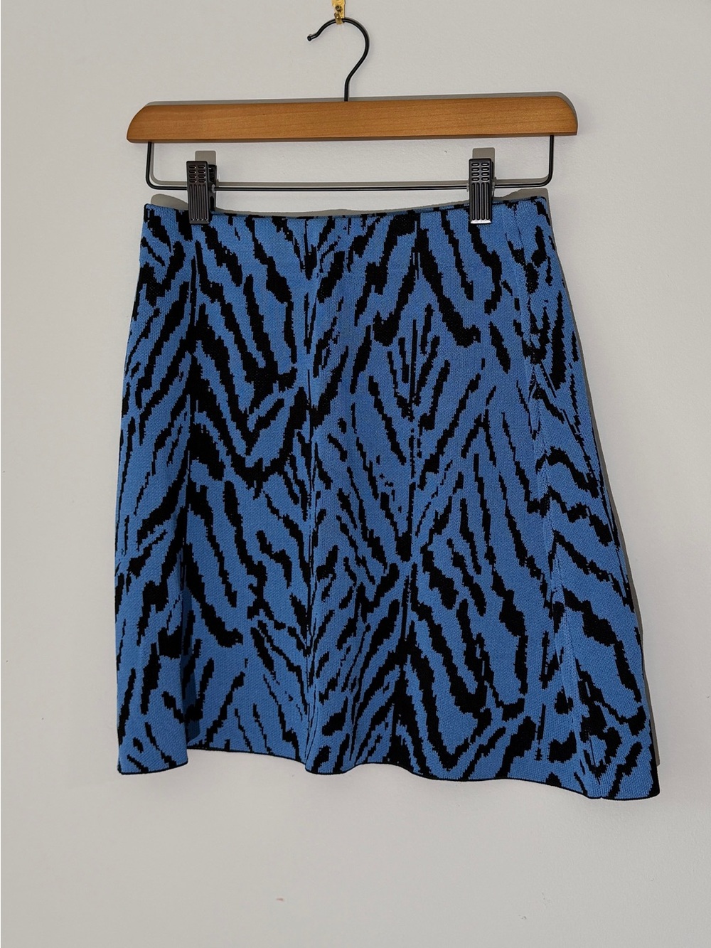 Rebecca Minkoff “Gia Intarsia Skirt” — Azure Chevron colorway